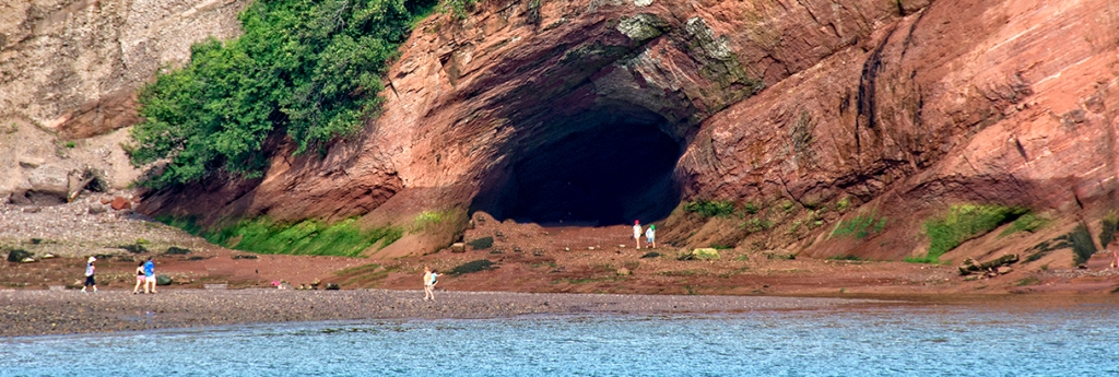 why-are-the-bay-of-fundy-s-tides-so-high-country-walkers