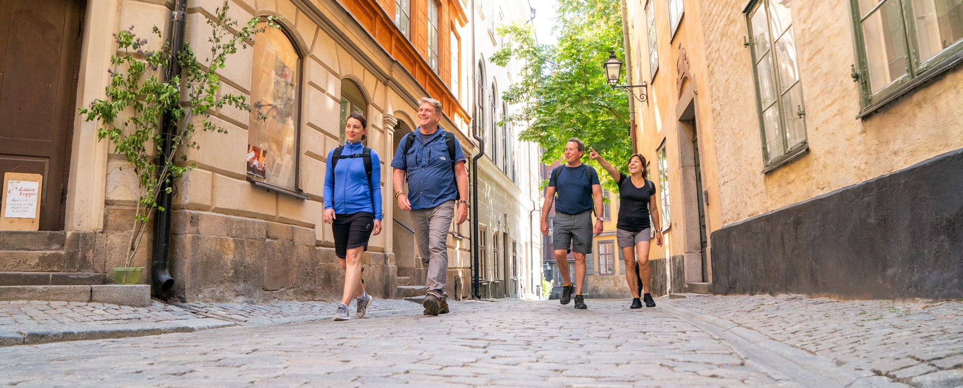 Group walking and exploring city